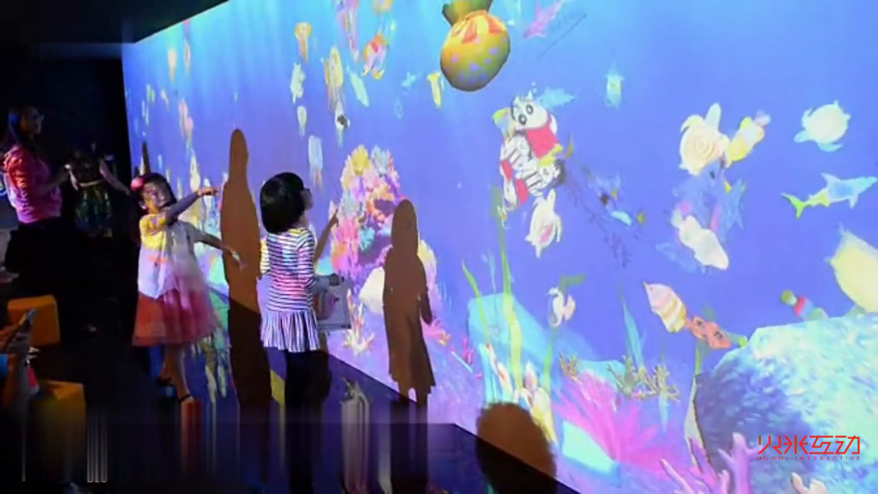 正大广场画画水族馆