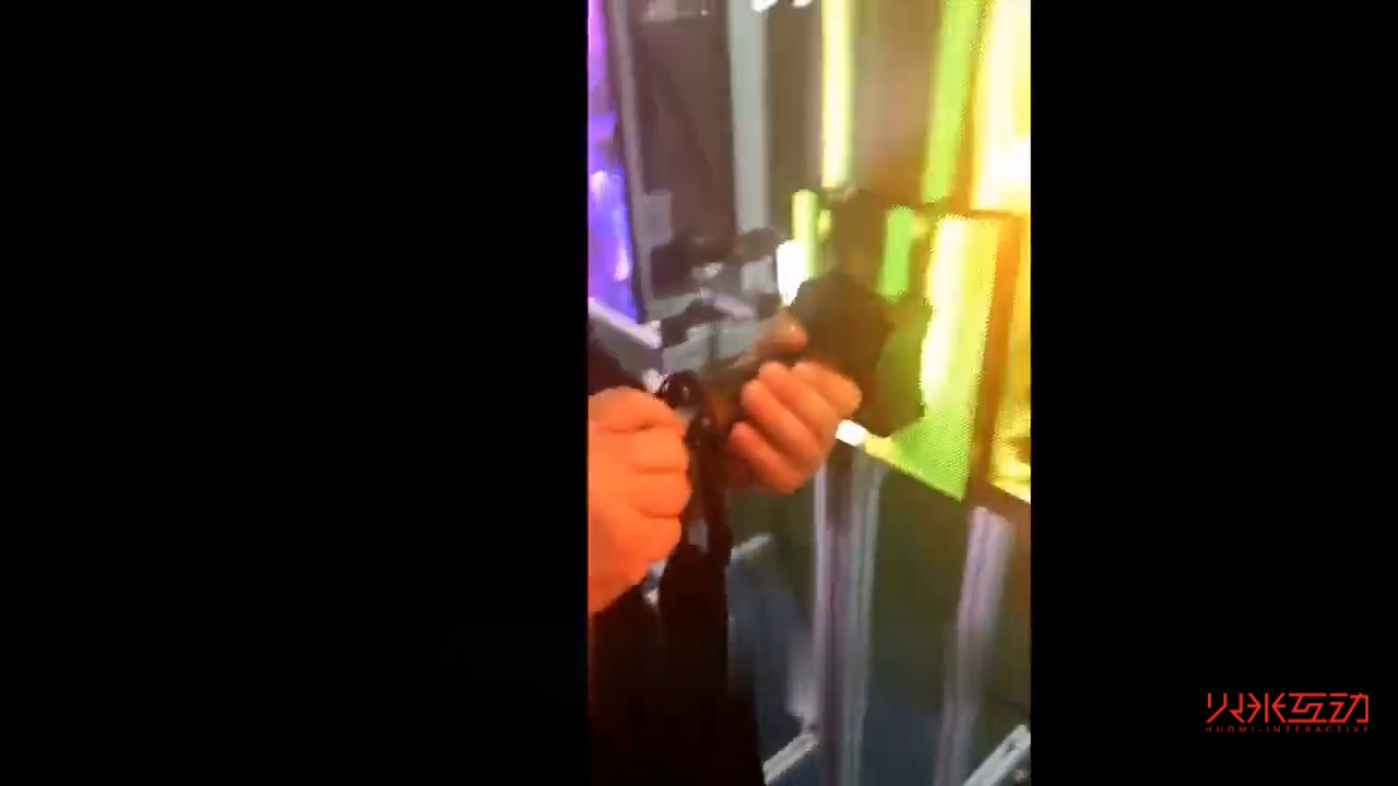 室内LED拼接屏维护