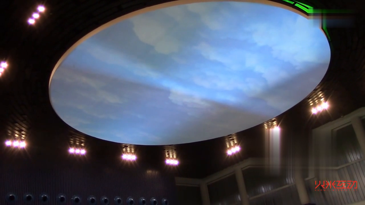天空天幕投影展示