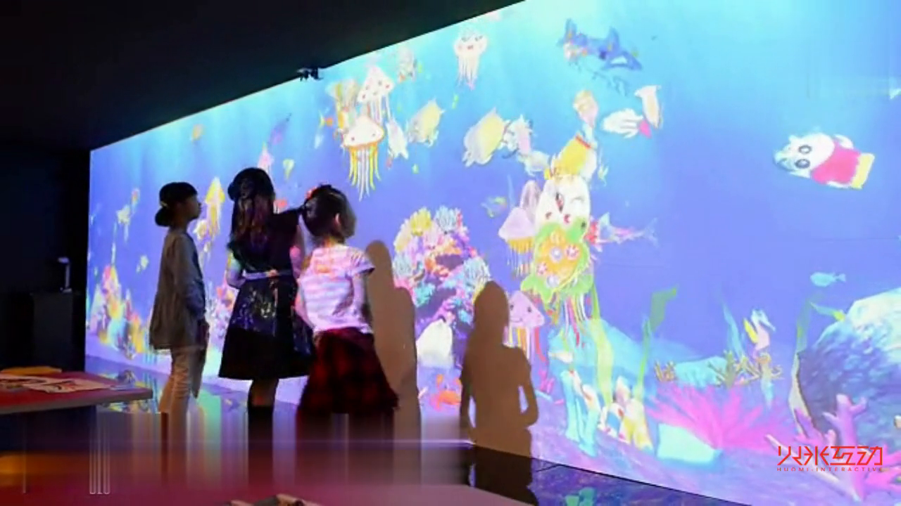 正大广场画画水族馆